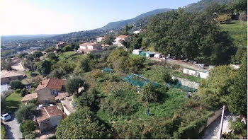 terrain à batir à Vence (06)