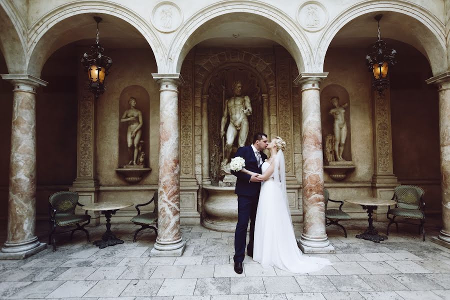 Photographe de mariage Yana Slavinskaya (sentyabryaka). Photo du 7 décembre 2016