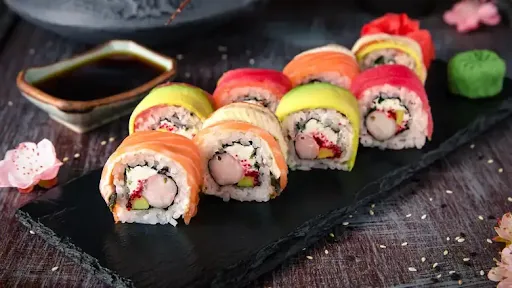 Rainbow Roll [8 Pieces]