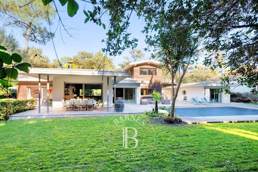Villa 2