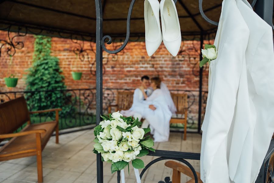 Wedding photographer Vladimir Petrov (vladkirshin). Photo of 12 July 2018