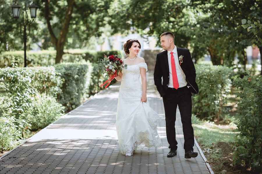 Fotografo di matrimoni Alena Khilya (alena-hilia). Foto del 17 novembre 2017