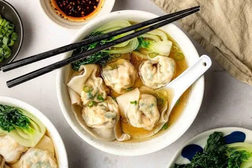 Veg Wonton Pepper Soup