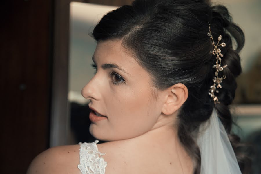 Fotografo di matrimoni Monica Reggiani (c0yrr93). Foto del 12 aprile 2020