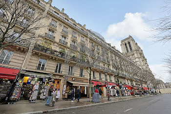 parking à Paris 4ème (75)