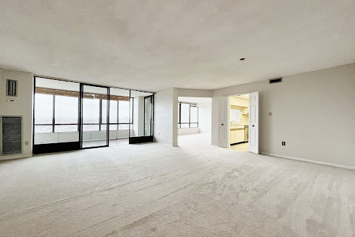 Appartement avec piscine 1