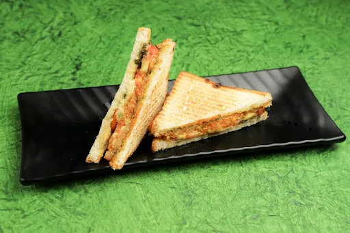 Samosa Cheese Grill Sandwich