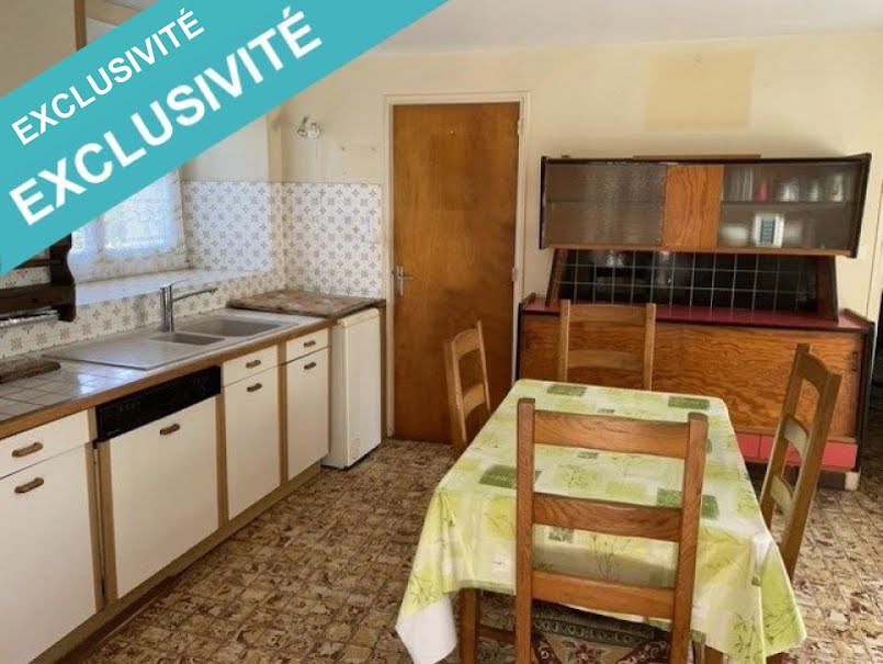 Vente maison 4 pièces 104 m² à Rieupeyroux (12240), 149 000 €