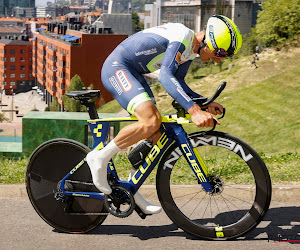 Quinten Hermans in zijn eerste rit in lijn dit jaar in de aanval in Ronde van het Baskenland