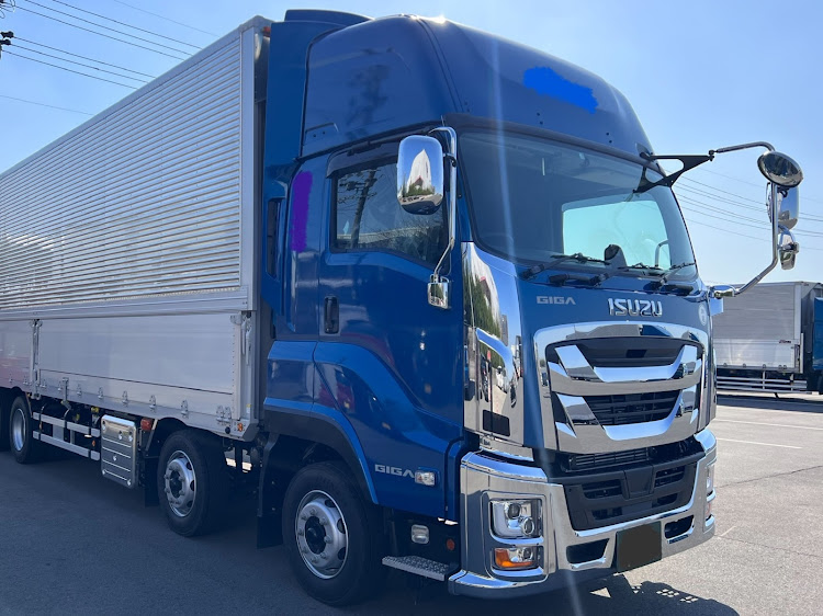ギガのいすゞギガ・ファイブスターギガ・新車・新車納車に関するカスタム事例の投稿画像1枚目