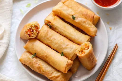 Oriental Noodles Spring Rolls