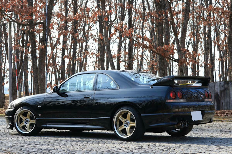 スカイライン GT-RのスカイラインGT-R・師走突入・ツーリング最高・十勝帯広に関するカスタム事例の投稿画像1枚目