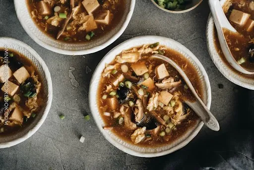 Chicken Hot And Sour Soup [300 Ml]