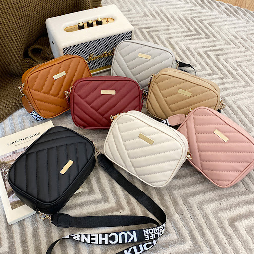 Title 4, Korean Crossbody Camera Bag Stylish One Shoulde...