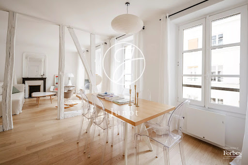 Apartment 5