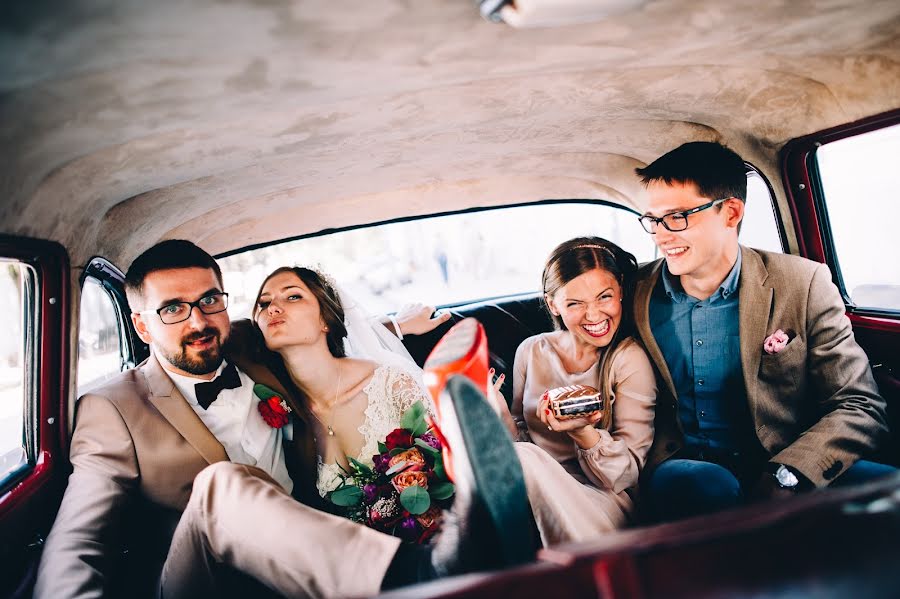 Fotografo di matrimoni Maksim Artemchuk (theartemchuk). Foto del 11 agosto 2015