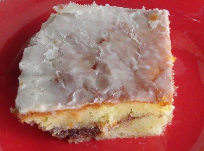 Honey Bun Cake - Annette's