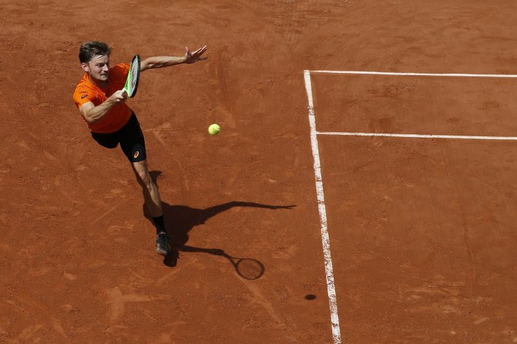 Goffin knalt voorbij lastige Oekraïner op Roland Garros!