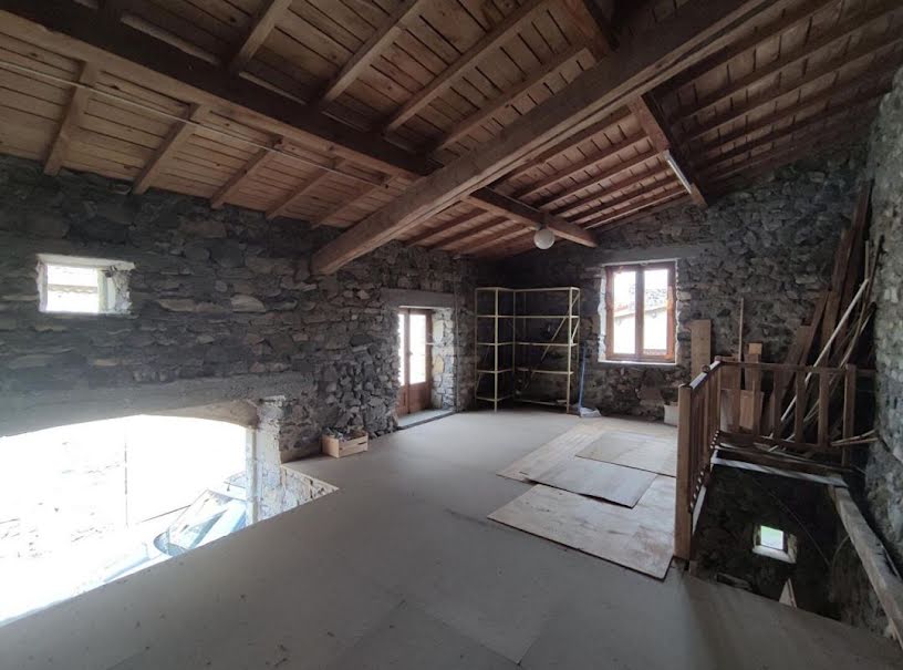 Vente maison 1 pièce 49 m² à Mauzun (63160), 46 000 €