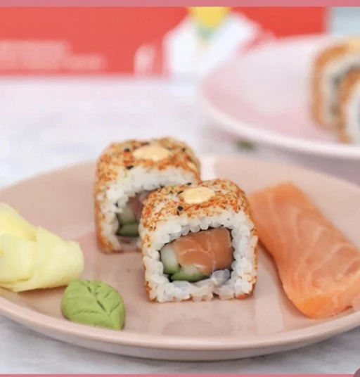 Fiery Salmon Sushi [as]