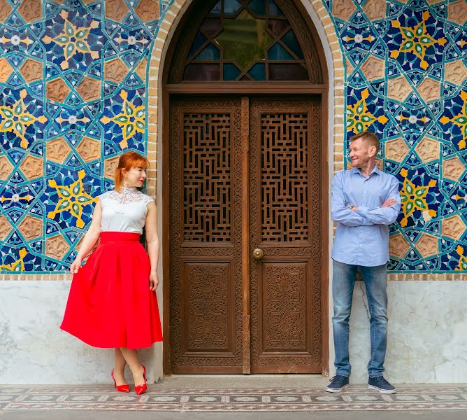 Fotógrafo de casamento Nikos Khubuluri (khubuph). Foto de 25 de maio 2022