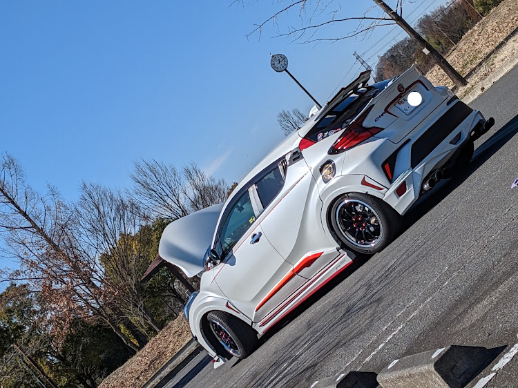 C-HRのカメ活＆ドライブ‼️・艶ピカボディー・カメ活(スマホだけど)笑に関するカスタム事例の投稿画像1枚目