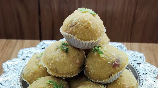 Choorma Laddu