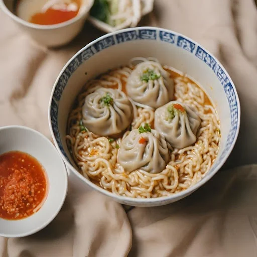 Veg Momos Maggi