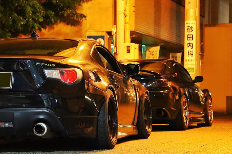 RX-8のRXｰ8・SE3P・86・黒しか勝たんに関するカスタム事例の投稿画像3枚目