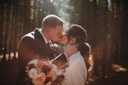 Fotógrafo de casamento Evgeniya Petrakova (petrakovaphoto). Foto de 8 de janeiro 2021