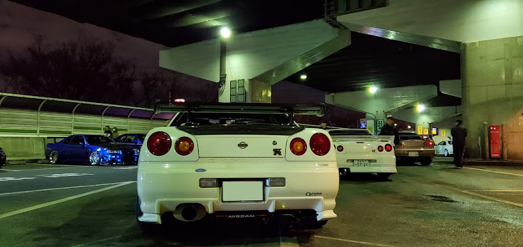 スカイライン GT-Rのbnr34・オフ会・GTR・NISMO・R34に関するカスタム事例の投稿画像16枚目
