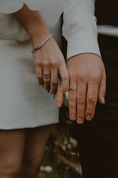 Wedding photographer Yulya Guseynova (guseinovaphoto). Photo of 10 April 2023