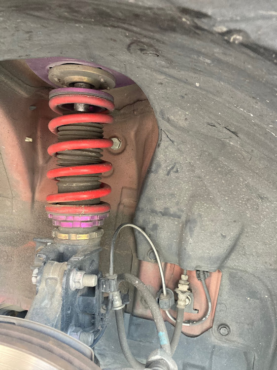 86のロケットバニー86・DIY・オレンジMT・車高調整・トラスト車高調に関するカスタム事例の投稿画像1枚目