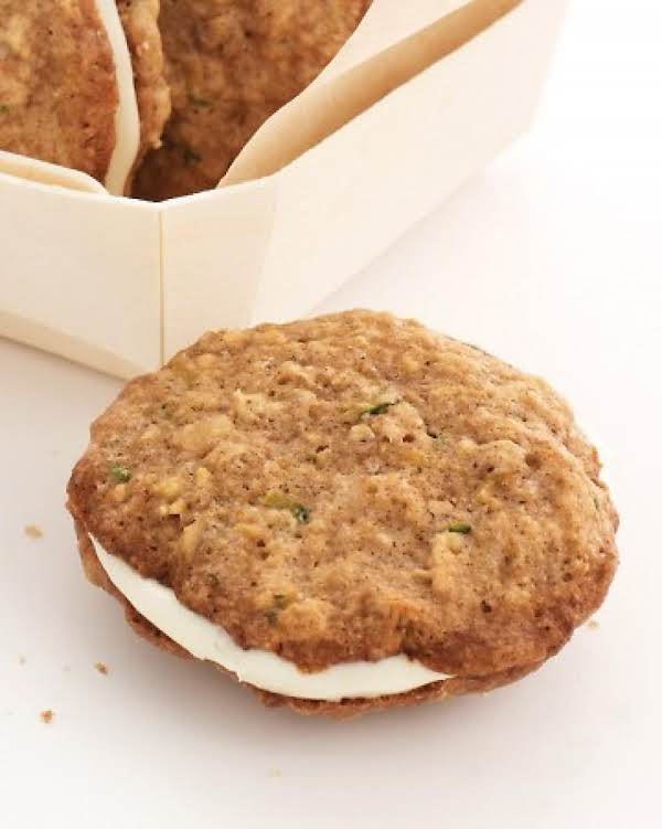 Zucchini Nut Bread Cookie Sandwiches_image