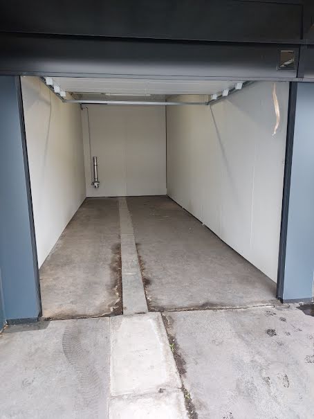 Vente parking  30 m² à Mandelieu-la-Napoule (06210), 62 495 €