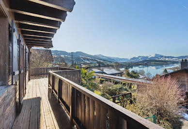 House with garden and terrace 2