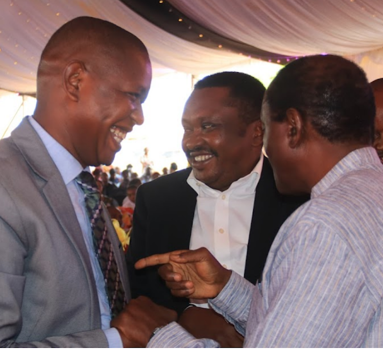 Kemsa CEO Andrew Mulwa, Kibwezi West MP and Wiper leader Kalonzo Musyok at Kyamuthei, Kaiti Makueni county