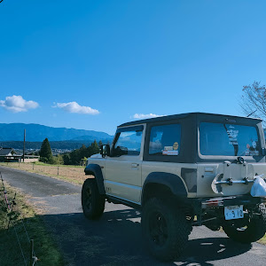 ジムニーシエラ JB74W