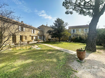 propriété à Châteauneuf-du-Pape (84)