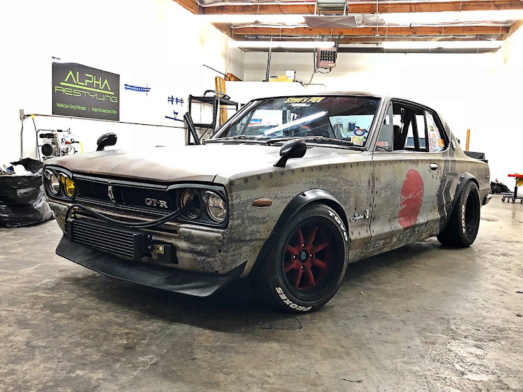 NB★コヤジさんが投稿したオーバーフェンダー・ハコスカGT-R・ゼロ戦ルック・Nissan Skyline KGC10に関するカスタム事例の投稿画像2枚目