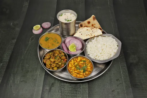 Regular Thali