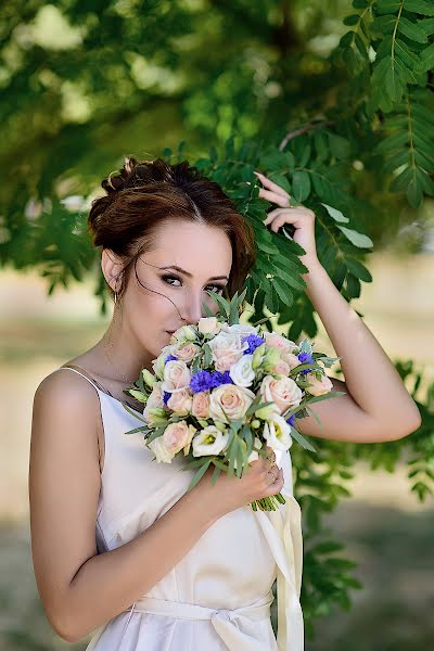 Wedding photographer Elena Raevskaya (leonflo). Photo of 3 August 2020