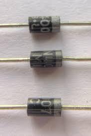 A 1N4007 diode