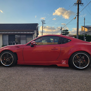 86