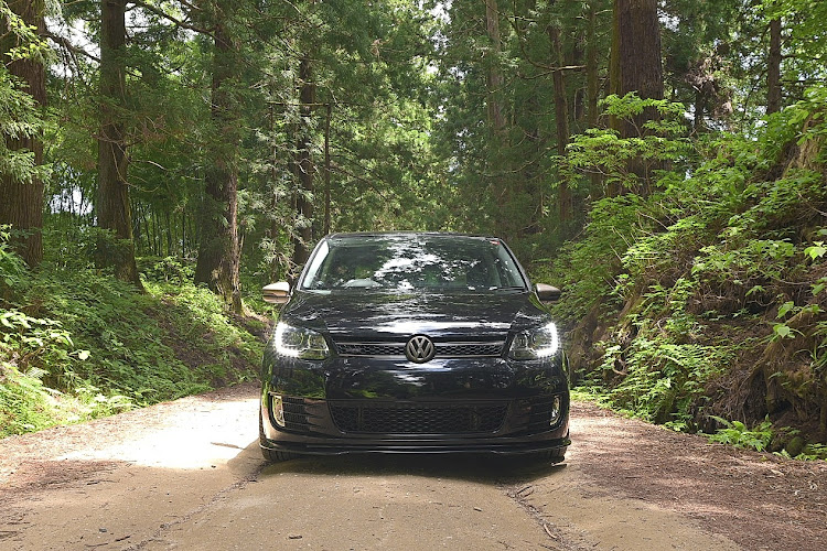 ゴルフトゥーランのVW・ワーゲン・ゴルフ・緊急事態宣言解除・STAY SAFEに関するカスタム事例の投稿画像3枚目