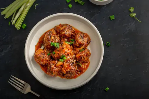 Vegetable Balls In Hot Garlic Sauce Gravy [km]