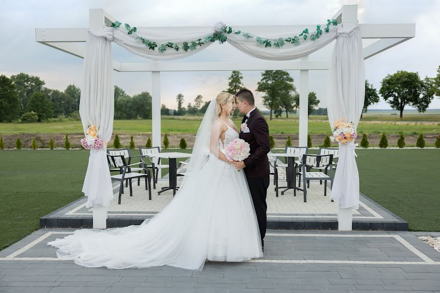 Fotografo di matrimoni Joanna Dogadalska (joannafotograf). Foto del 20 giugno 2023