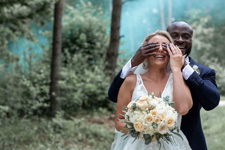 Wedding photographer Signe Dzile (signedzile). Photo of 8 April 2021