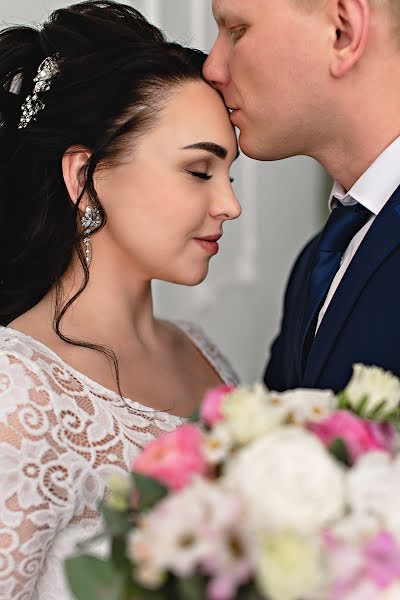 Fotografo di matrimoni Elena Bolyukh (elenbo29). Foto del 31 maggio 2019