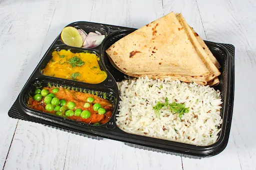 Matar Masala Meal Thali